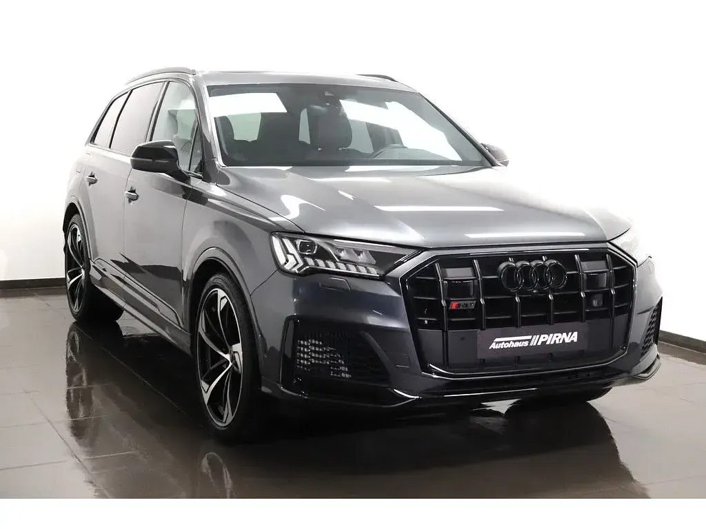Gebraucht Audi SQ7 Competition 507 PS (372 kW) 2023 Daytonagrau perleffekt SUV