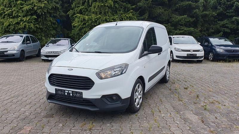 Weiß Gebraucht 2019 Ford Transit Trend Van / Kleinbus | 9.495 € (Superpreis) - Bild 1/4