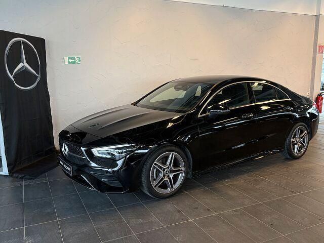 Gebraucht Mercedes CLA180 Advanced Plus 136 PS (100 kW) 2024 Schwarz Limousine