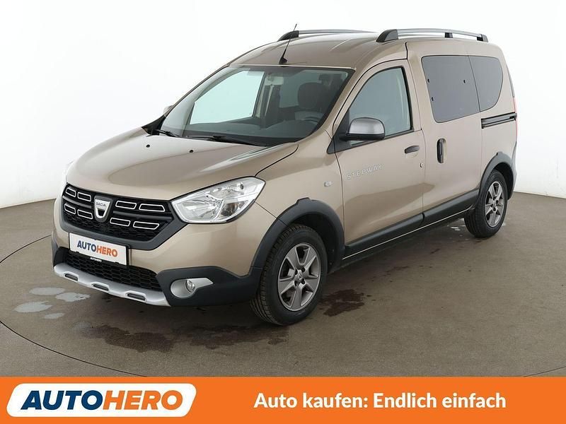 Gebraucht Dacia Dokker Stepway 116 PS (85 kW) 2019 Beige Van / Kleinbus
