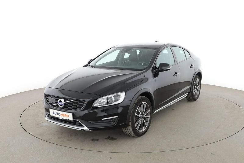 Gebraucht Volvo S60 CC Pro 150 PS (110 kW) 2017 Schwarz Limousine
