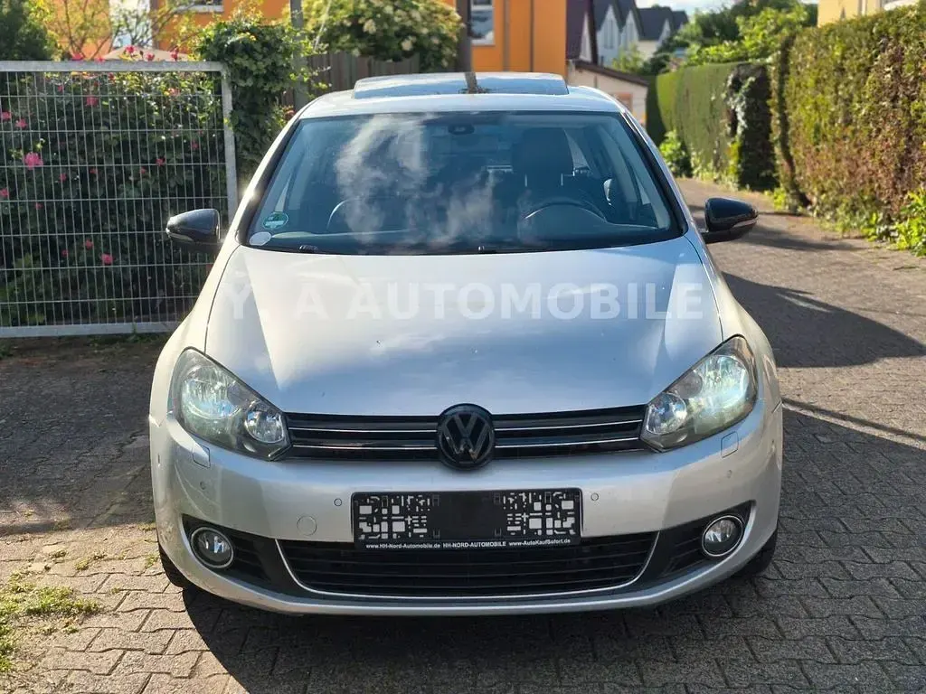 Gebraucht VW Golf VI Highline 110 PS (80 kW) 2009 Silber Kleinwagen