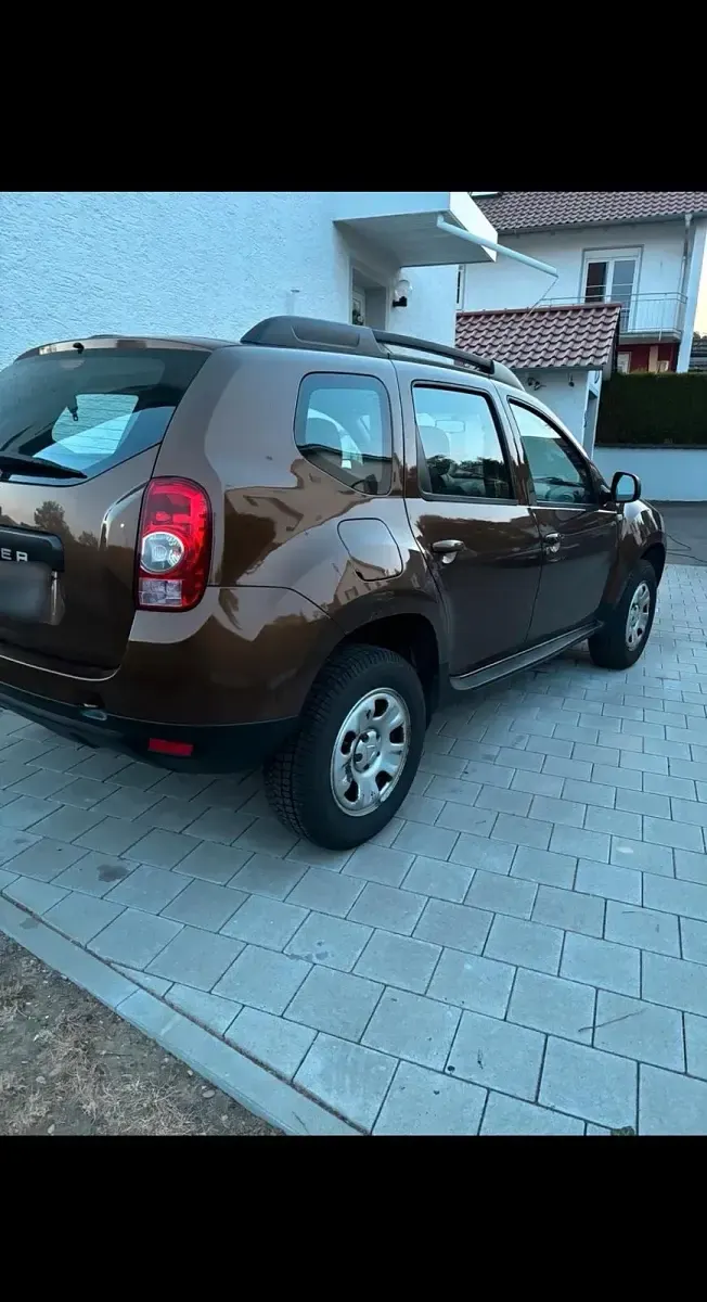 Gebraucht Dacia Duster 105 PS (77 kW) 2012 Braun SUV