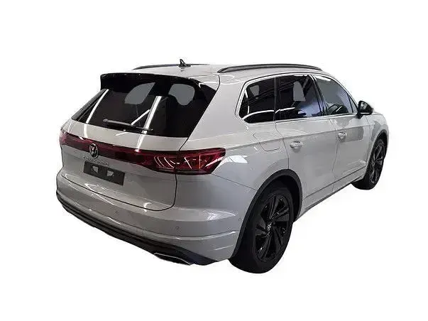 Gebraucht VW Touareg Elegance 286 PS (210 kW) 2025 Sechura beige SUV