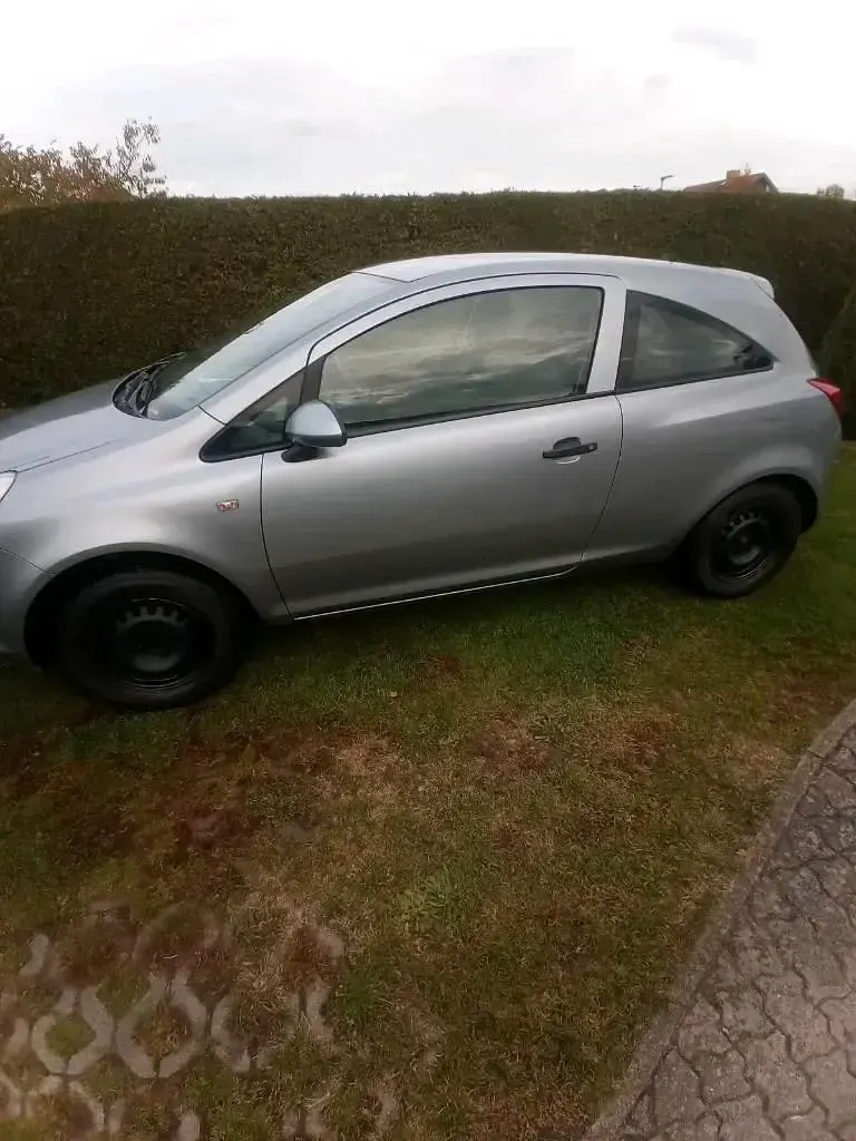 Gebraucht Opel Corsa 80 PS (58 kW) 2007 Grau Kleinwagen