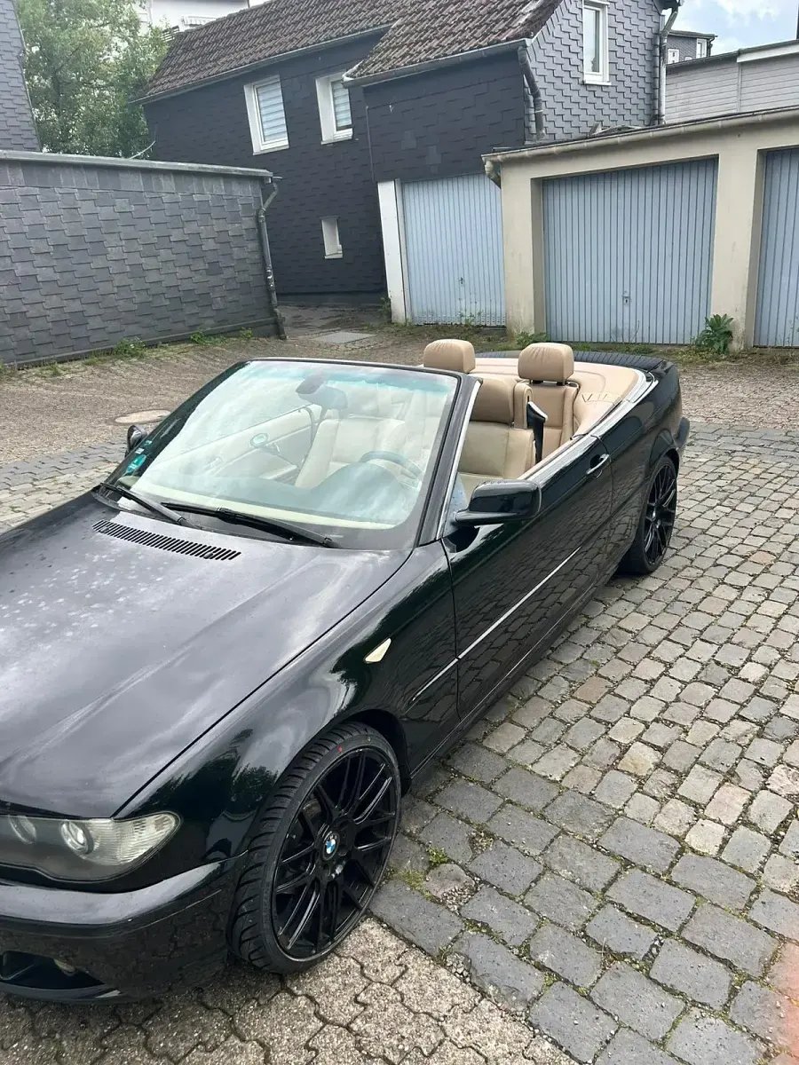 Gebraucht BMW 325 Cabriolet 197 PS (144 kW) 2005 Schwarz Cabrio