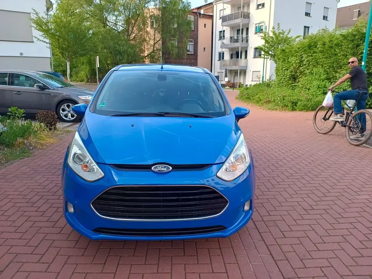Gebraucht Ford B-MAX Titanium 120 PS (88 kW) 2012 Blau Van / Kleinbus