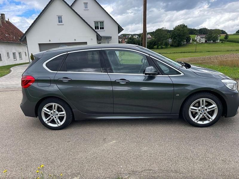 Gebraucht BMW 220 M Sport 190 PS (139 kW) 2015 Grau Kombi