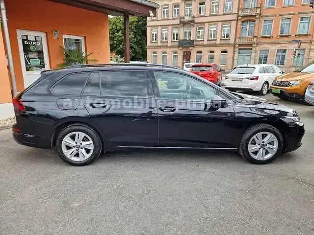 Gebraucht VW Golf VIII 150 PS (110 kW) 2022 Schwarz Kombi