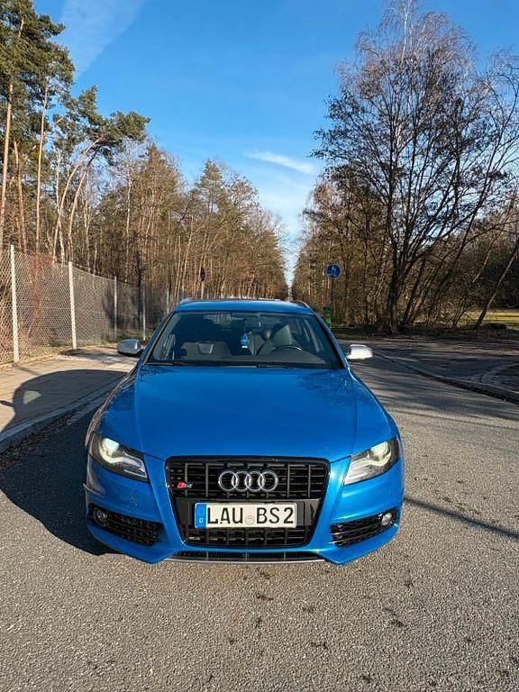 Gebraucht Audi S4 Sport 333 PS (244 kW) 2010 Blau Kombi