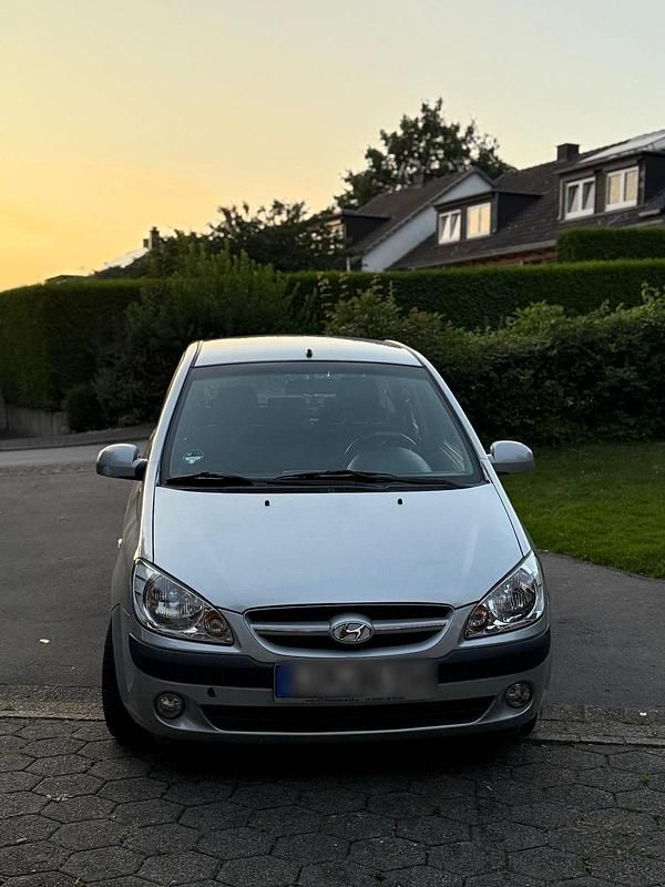 Grau Gebraucht 2007 Hyundai Getz Kleinwagen | 1.700 € (Fairer Preis) - Bild 1/4