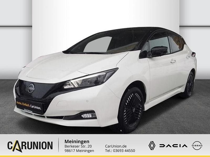 Pearl white/black (schwarz) Gebraucht 2024 Nissan Leaf Tekna Kleinwagen | 24.980 € (Fairer Preis) - Bild 1/4