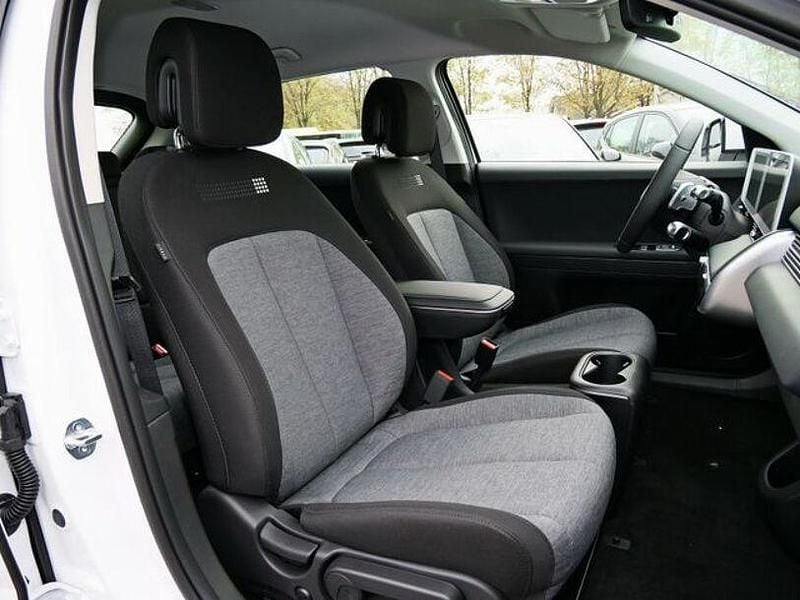 Gebraucht Hyundai Ioniq 5 Dynamiq 125 kW (170 PS) 2024 Atlas white / sol SUV