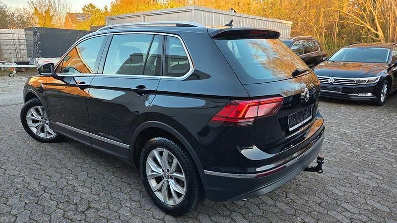 Gebraucht VW Tiguan Highline 150 PS (110 kW) 2018 Schwarz SUV