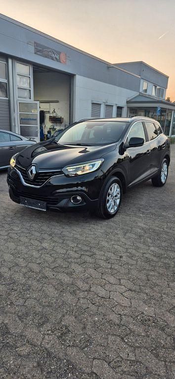 Schwarz Gebraucht 2017 Renault Kadjar Collection SUV | 11.500 € (Guter Preis) - Bild 1/4