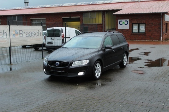 Verkauft Volvo V70 D4 DPF Black Editio., gebraucht 2015
