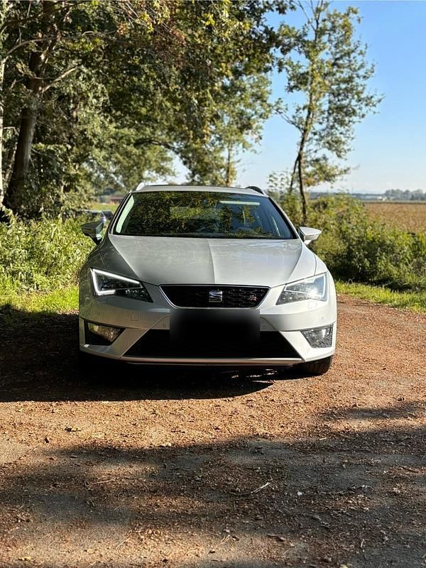 Gebraucht Seat Leon FR-Line 150 PS (110 kW) 2016 Silber Kombi