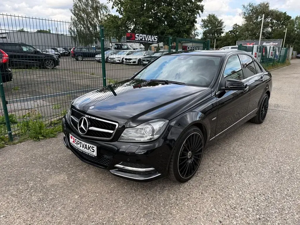 Gebraucht Mercedes C350 306 PS (225 kW) 2012 Schwarz Limousine