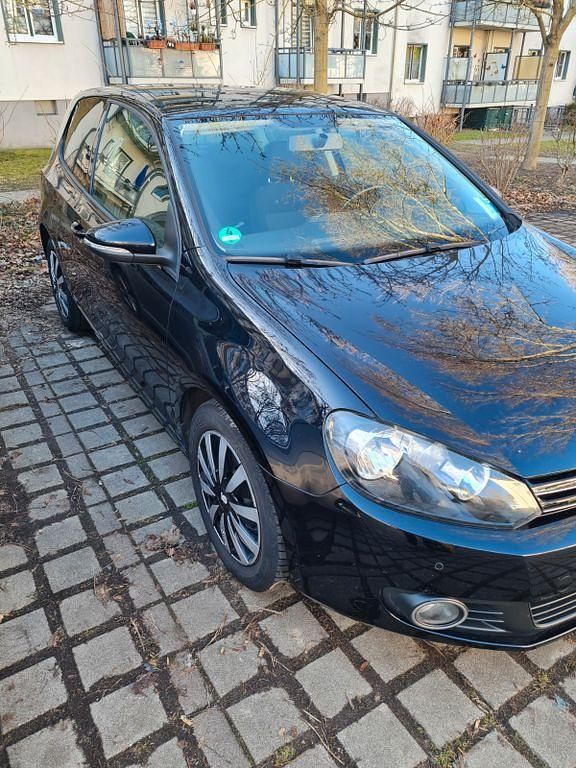 Gebraucht VW Golf VI Comfortline 122 PS (89 kW) 2009 Schwarz Kleinwagen