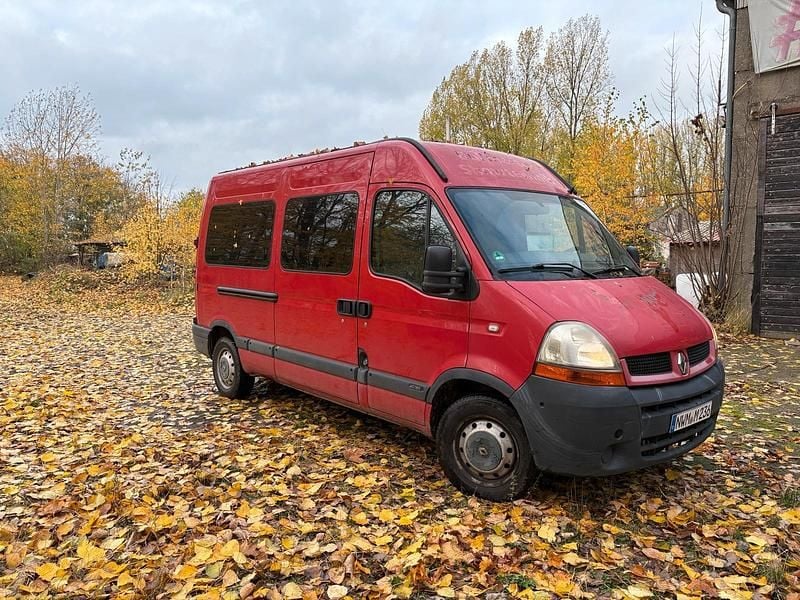 Second-hand Renault Master 120 CP (88 kW) 2006 Roșu Monovolum
