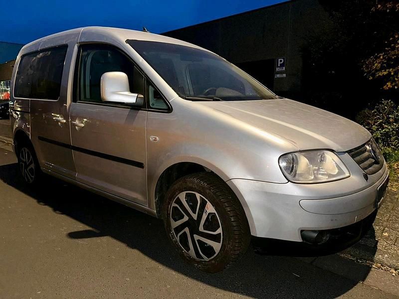 Silber Gebraucht 2007 VW Caddy Van / Kleinbus | 3.790 € (Fairer Preis) - Bild 1/4