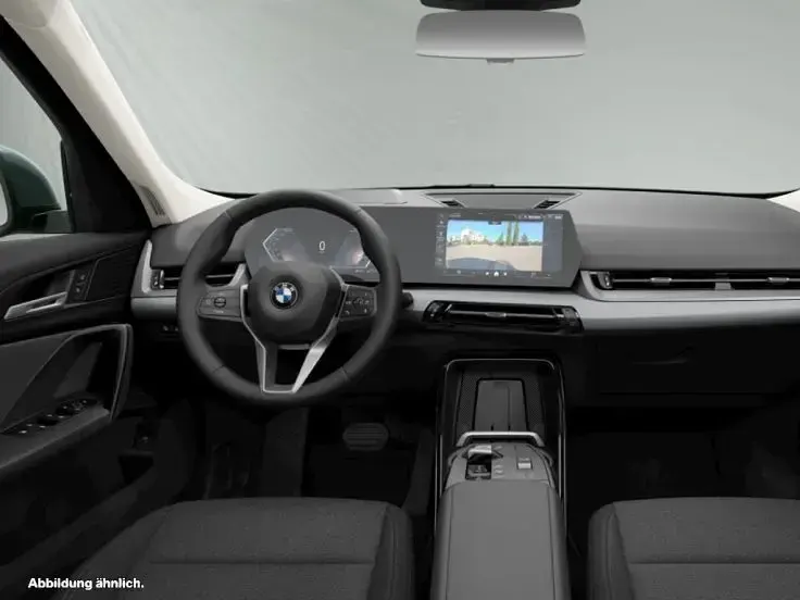 Gebraucht BMW X1 163 PS (119 kW) 2025 Cape york grün metallic SUV