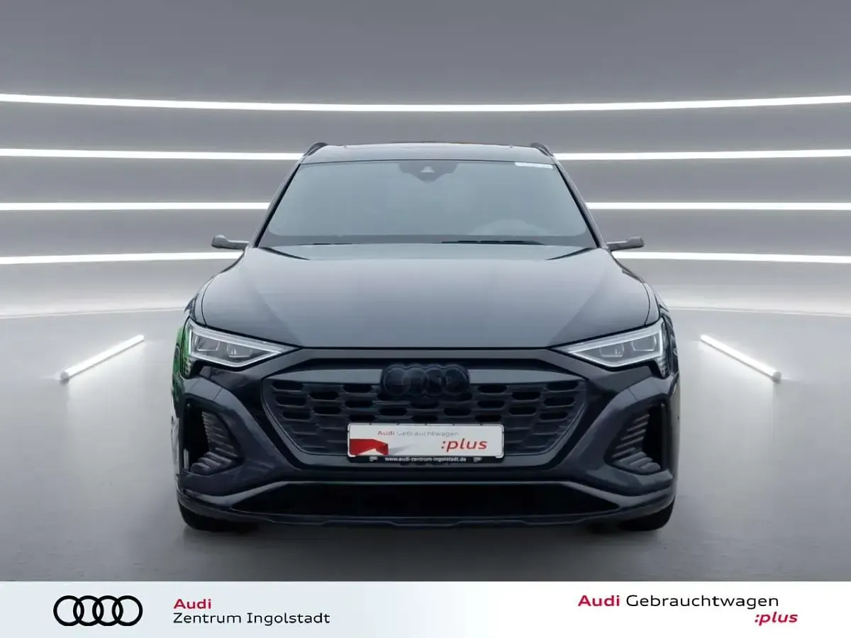 Gebraucht Audi Q8 e-tron S-Line 300 kW (408 PS) 2023 Grau SUV