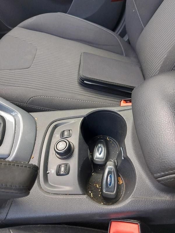 Second-hand Ford Focus 150 CP (110 kW) 2012 Negru Break