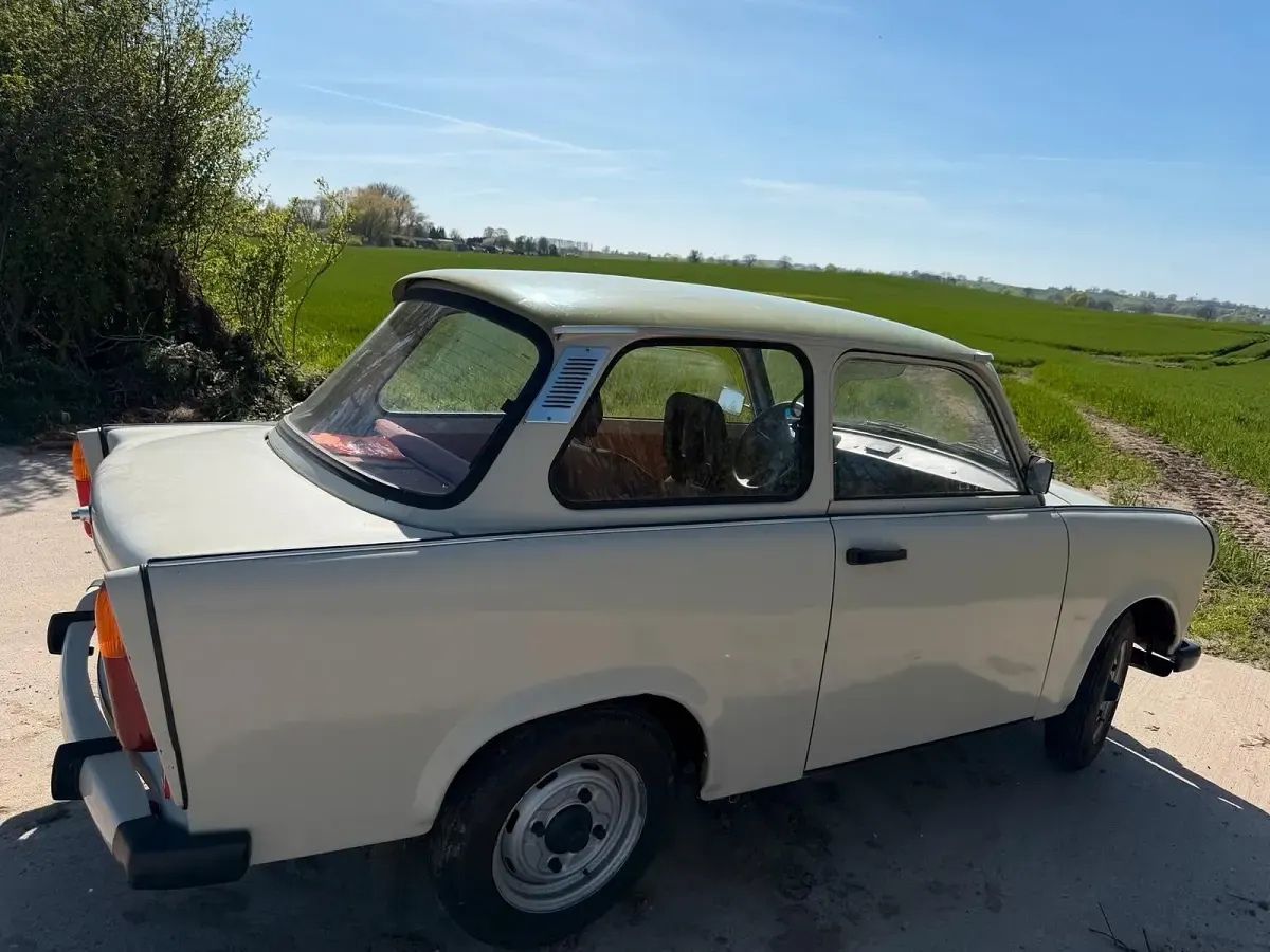 Gebraucht Trabant 601 26 PS (19 kW) 1990 Beige Kleinwagen
