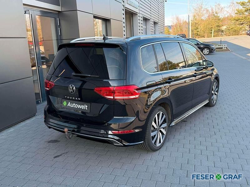 Gebraucht VW Touran 150 PS (110 kW) 2022 Deep black perleffekt Van / Kleinbus
