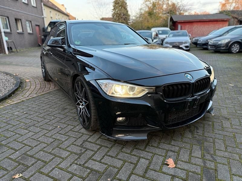 Schwarz Gebraucht 2012 BMW 328 M Sport Limousine | 9.550 € (Guter Preis) - Bild 1/4