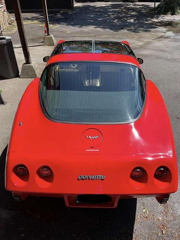 Second-hand Corvette C3 220 CP (161 kW) 1979 Roșu