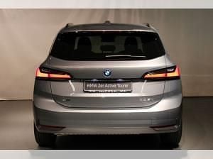 Neu BMW 225 Active Tourer 245 PS (180 kW) 2026 Grau (skyscraper grau metallic) Van / Kleinbus