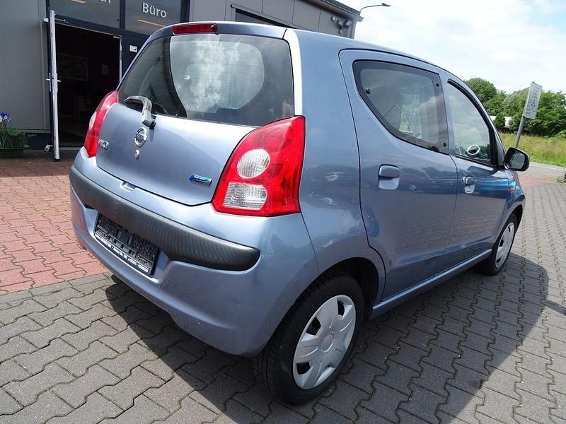 Gebraucht Nissan Pixo Acenta 68 PS (50 kW) 2011 Blau Kleinwagen