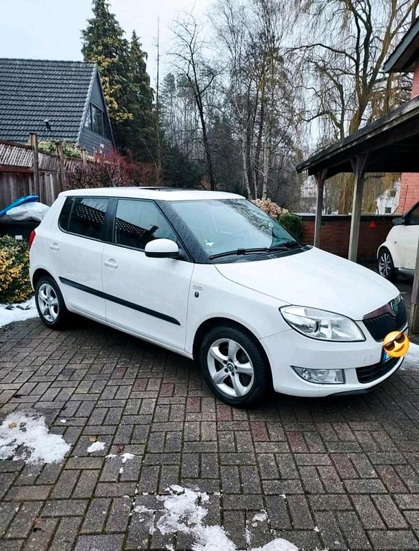 Gebraucht Skoda Fabia 110 PS (80 kW) 2012 Andere farben Limousine