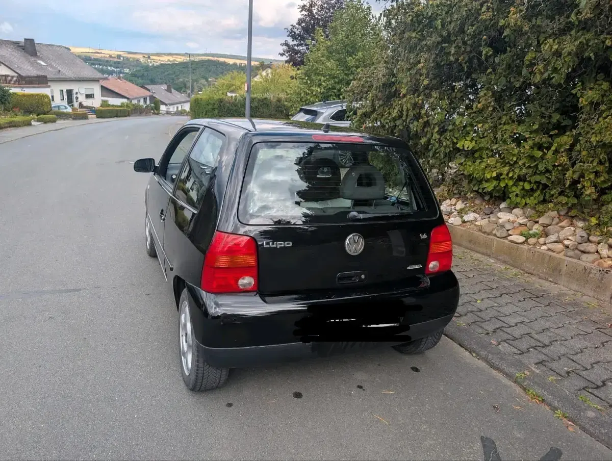 Gebraucht VW Lupo 75 PS (55 kW) 2003 Schwarz Kleinwagen