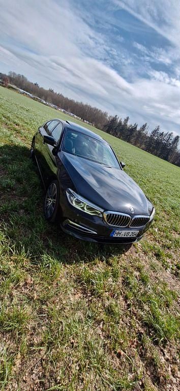 Schwarz Gebraucht 2020 BMW 540 Limousine | 36.900 € (Fairer Preis) - Bild 1/4