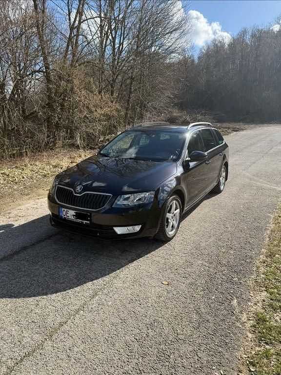 Gebraucht Skoda Octavia Style 150 PS (110 kW) 2016 Schwarz Kleinwagen
