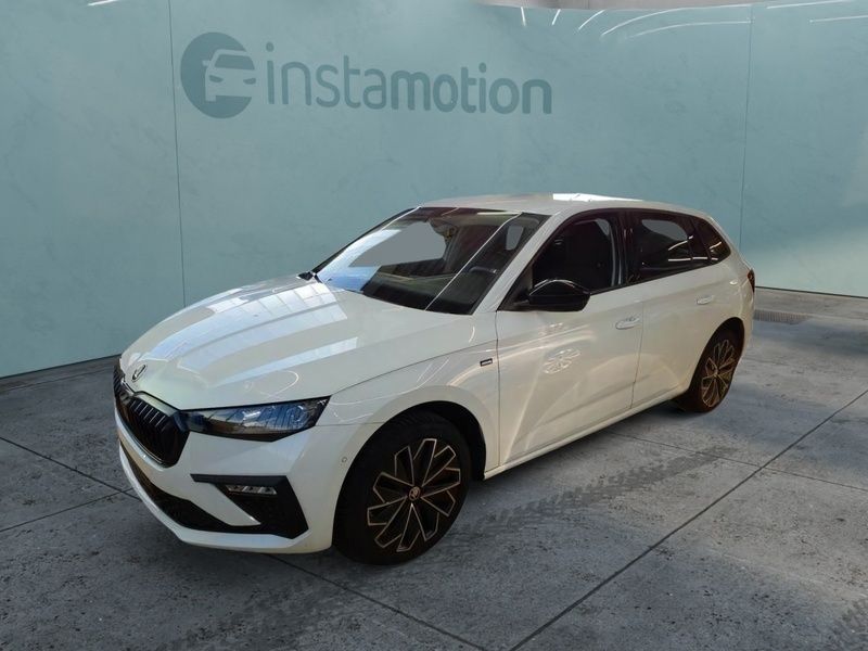 Weiß Gebraucht 2024 Skoda Scala Drive Kleinwagen | 27.790 € - Bild 1/2