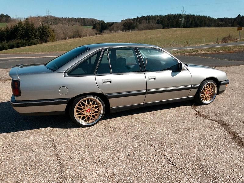 Gebraucht Opel Senator 204 PS (150 kW) 1991 Gold Limousine