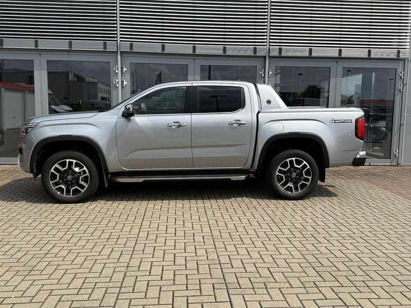 Gebraucht VW Amarok Aventura 241 PS (177 kW) 2024 Silber Pickup