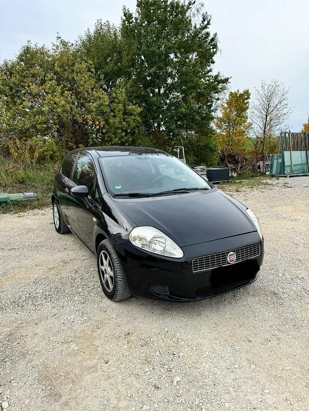 Schwarz Gebraucht 2006 Fiat Punto Kleinwagen | 750 € (Superpreis) - Bild 1/4