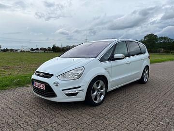 Gebraucht Ford S-MAX Titanium 163 PS (119 kW) 2015 Weiß Van / Kleinbus