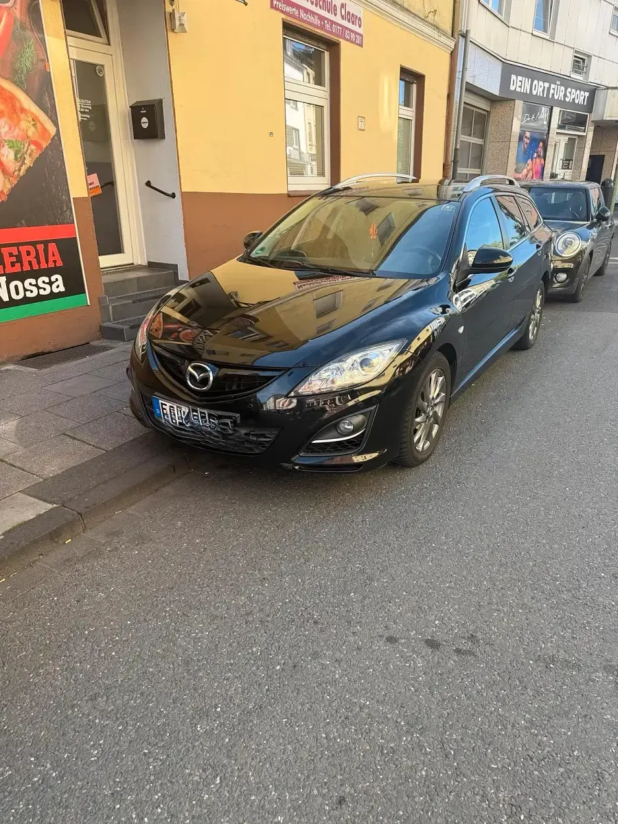 Gebraucht Mazda 6 163 PS (119 kW) 2012 Schwarz Kombi