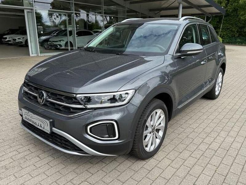 Indium gray metallic Gebraucht 2023 VW T-Roc Style SUV | 29.990 € (Fairer Preis) - Bild 1/4