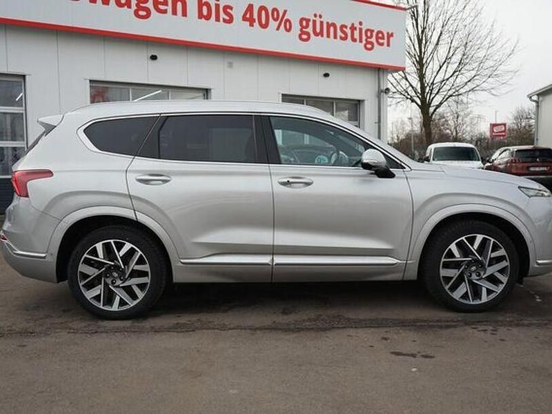 Gebraucht Hyundai Santa Fe 193 PS (141 kW) 2022 Typhoon silver SUV