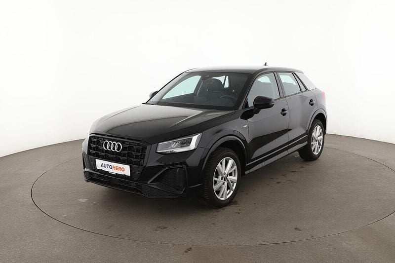 Gebraucht Audi Q2 S-Line 116 PS (85 kW) 2023 Schwarz SUV