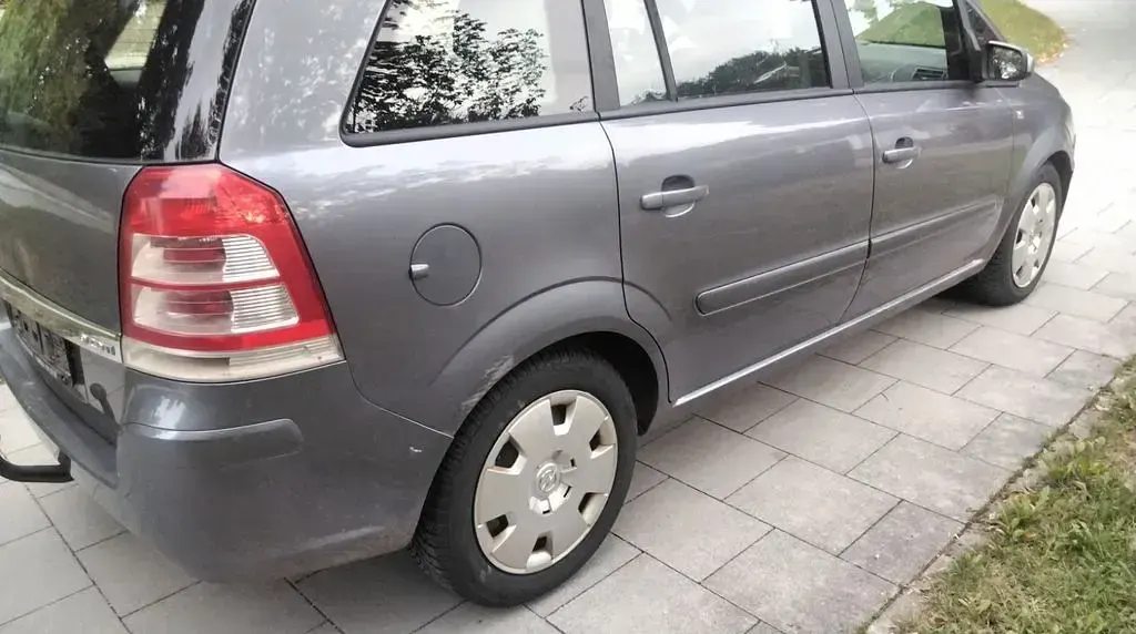 Gebraucht Opel Zafira Edition 120 PS (88 kW) 2006 Grau Van / Kleinbus