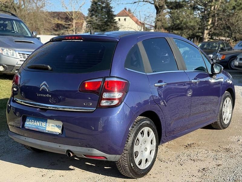 Gebraucht Citroën C3 SELECTION 82 PS (60 kW) 2014 Blau Limousine