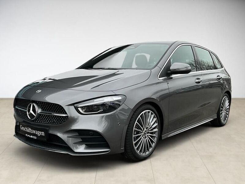 Grau Gebraucht 2025 Mercedes B200 AMG line Van / Kleinbus | 42.880 € (Teuer) - Bild 1/4